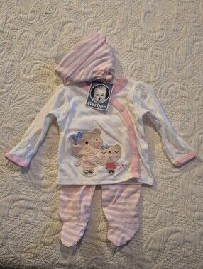 Gerber girls NB 3 piece outfit, footie pants, top & hat, NWT